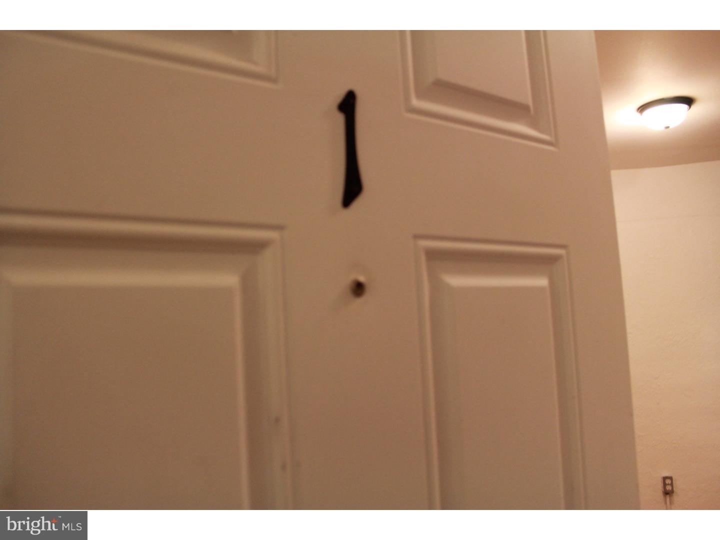 UNIVERSITY CITY - Residential Lease