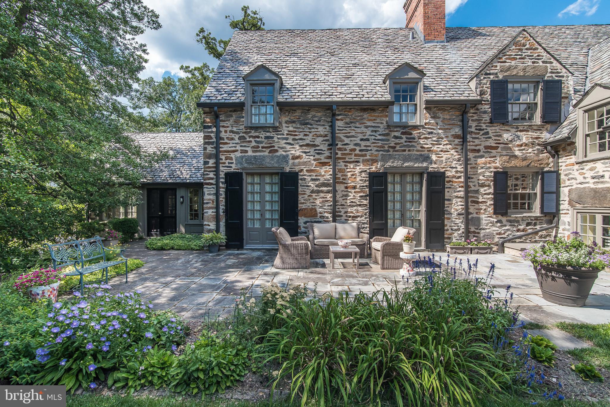 GREATER HOMELAND HISTORIC DISTRICT - Residential