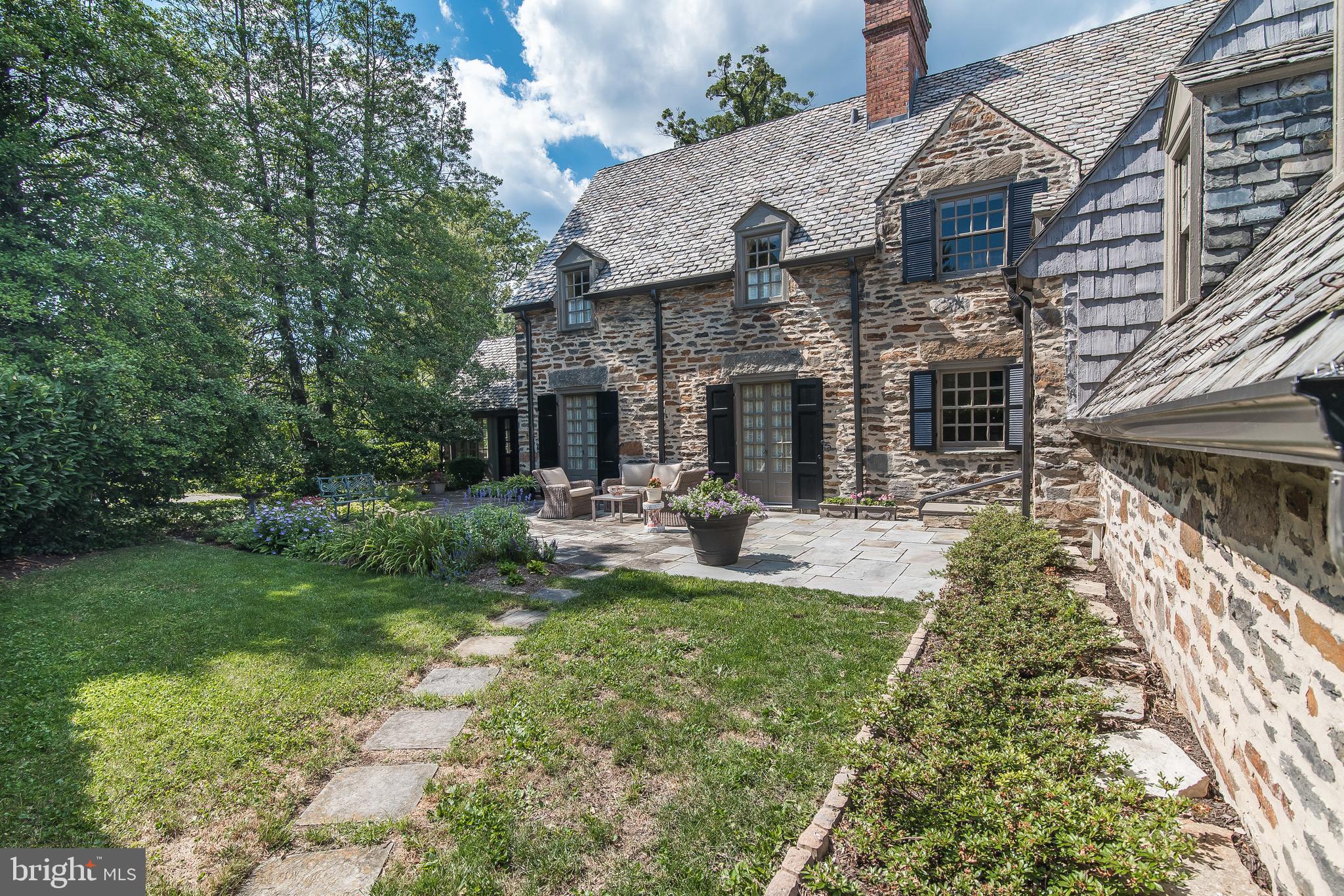 GREATER HOMELAND HISTORIC DISTRICT - Residential