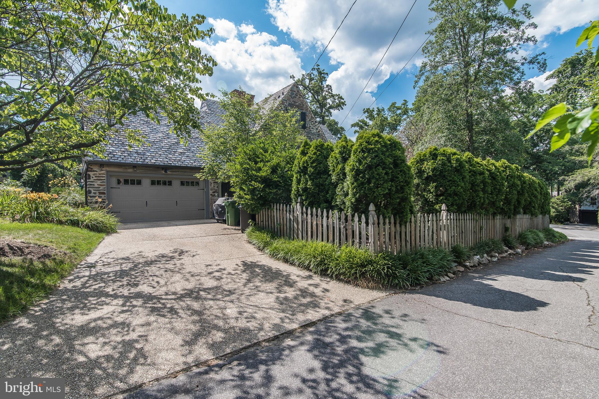 GREATER HOMELAND HISTORIC DISTRICT - Residential