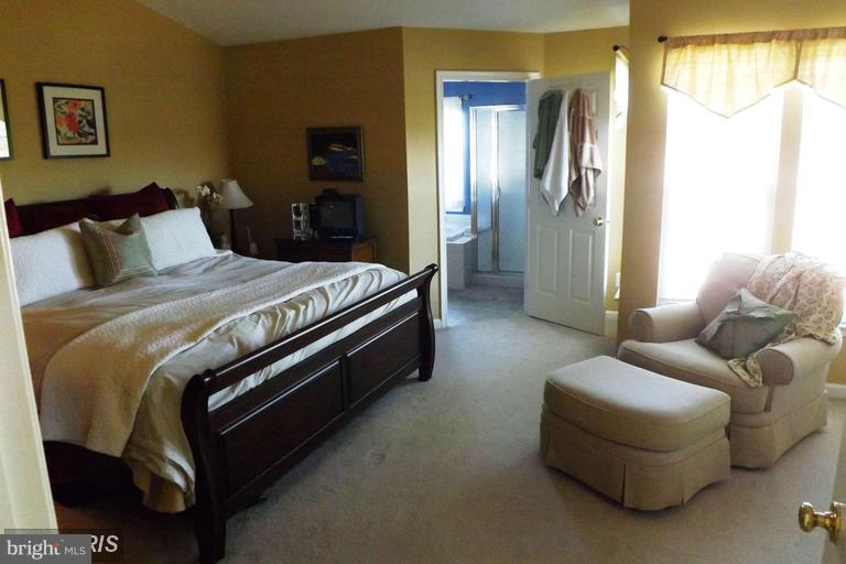 RIDGELEIGH - Residential Lease