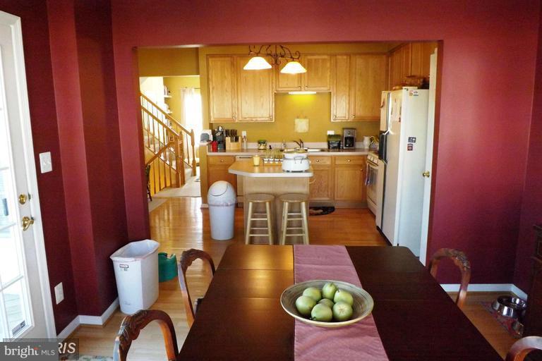 RIDGELEIGH - Residential Lease