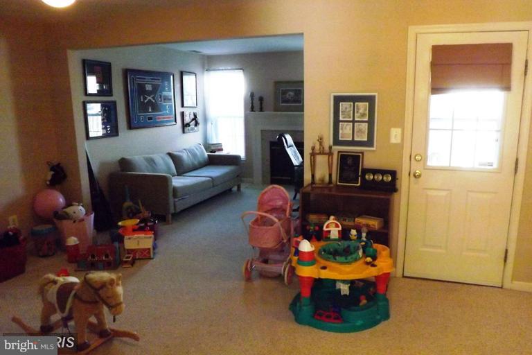 RIDGELEIGH - Residential Lease