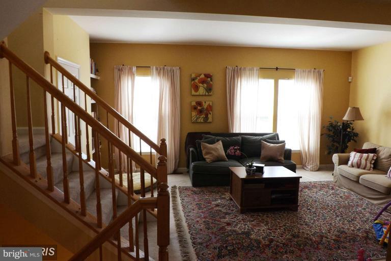 RIDGELEIGH - Residential Lease