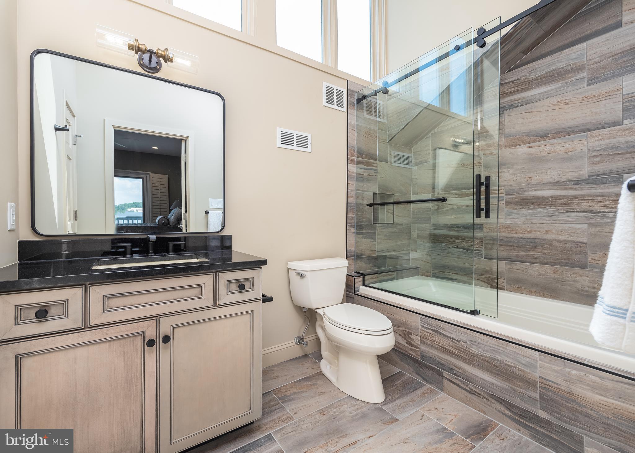 HORN POINT - Residential