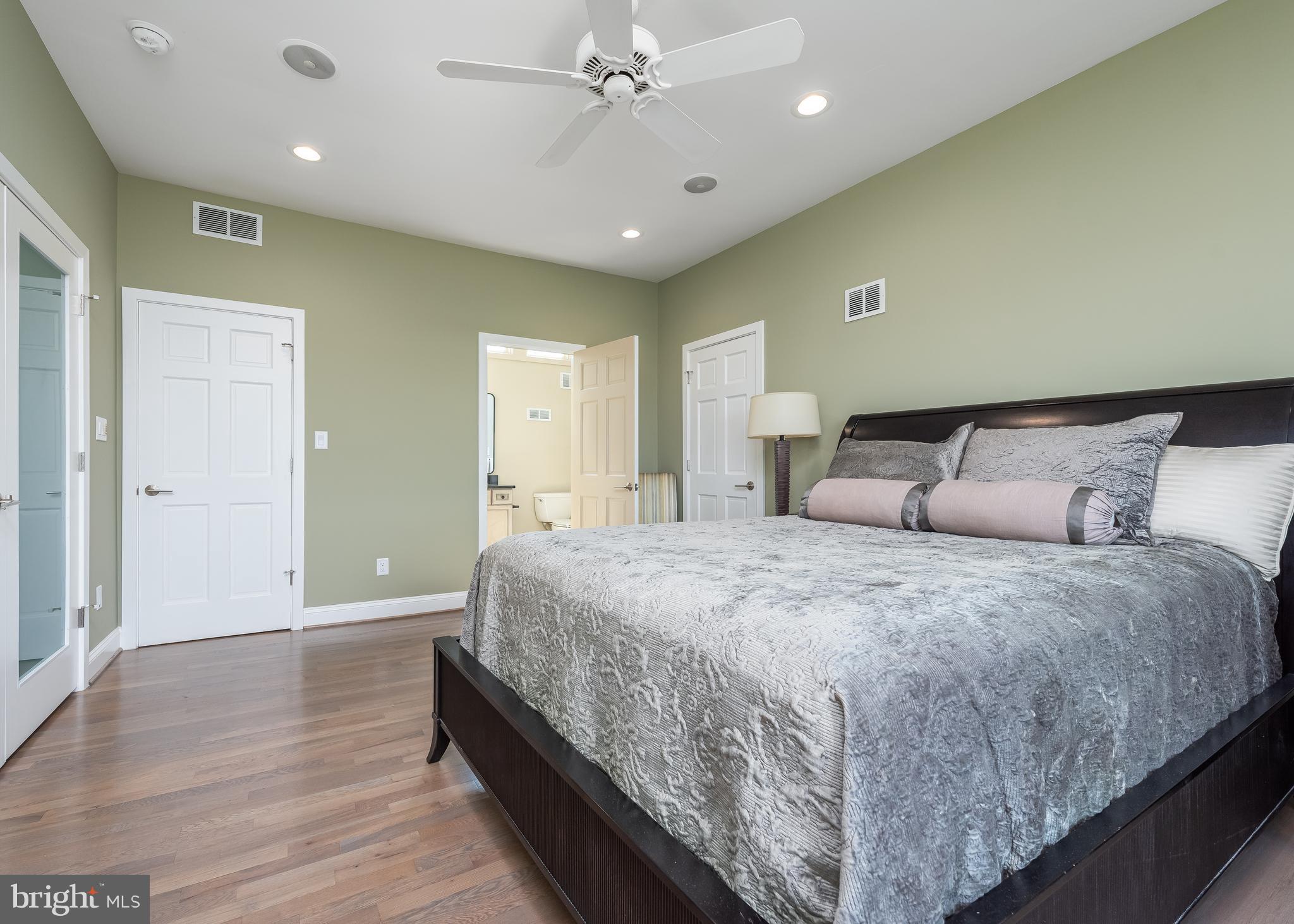 HORN POINT - Residential