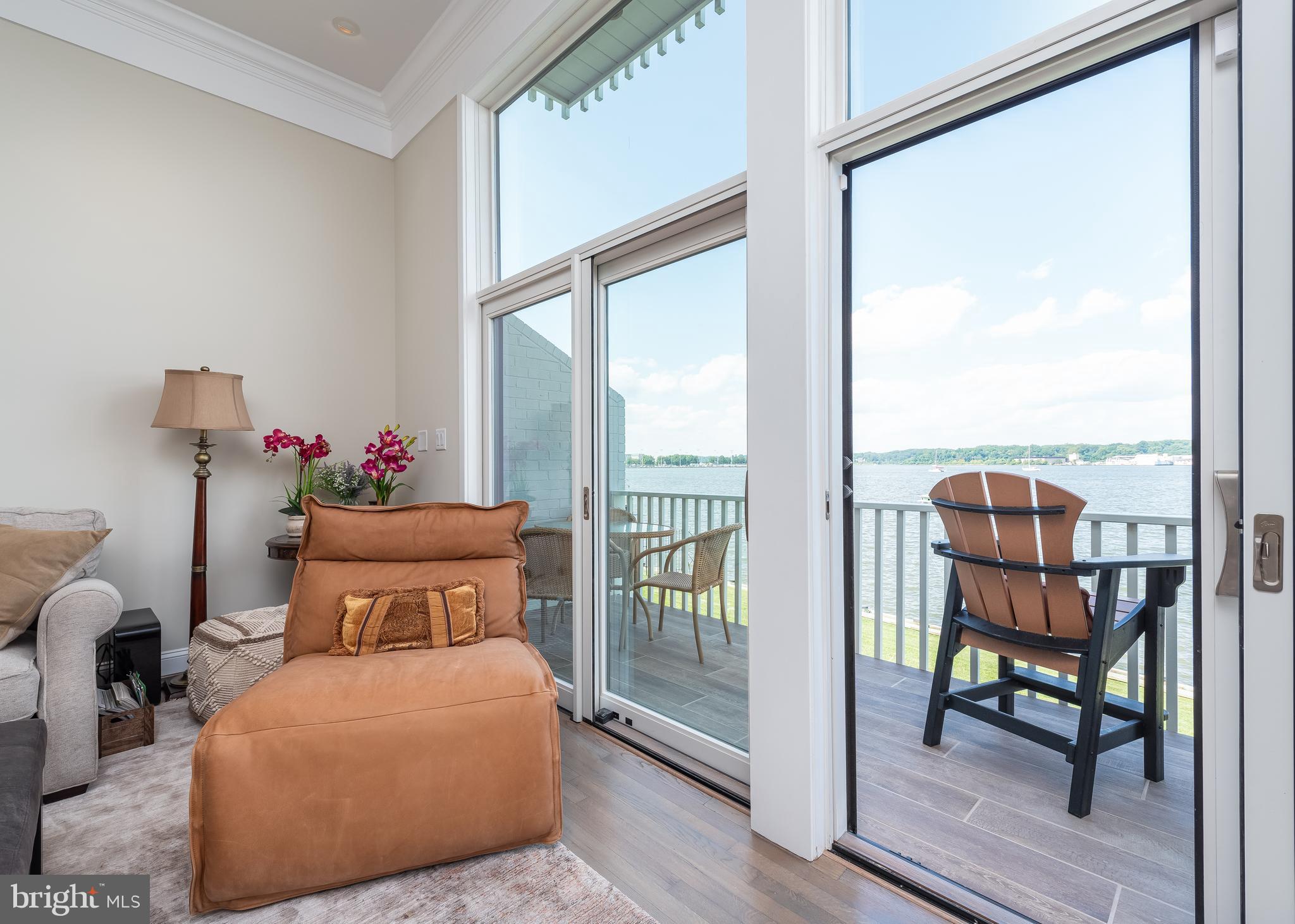 HORN POINT - Residential