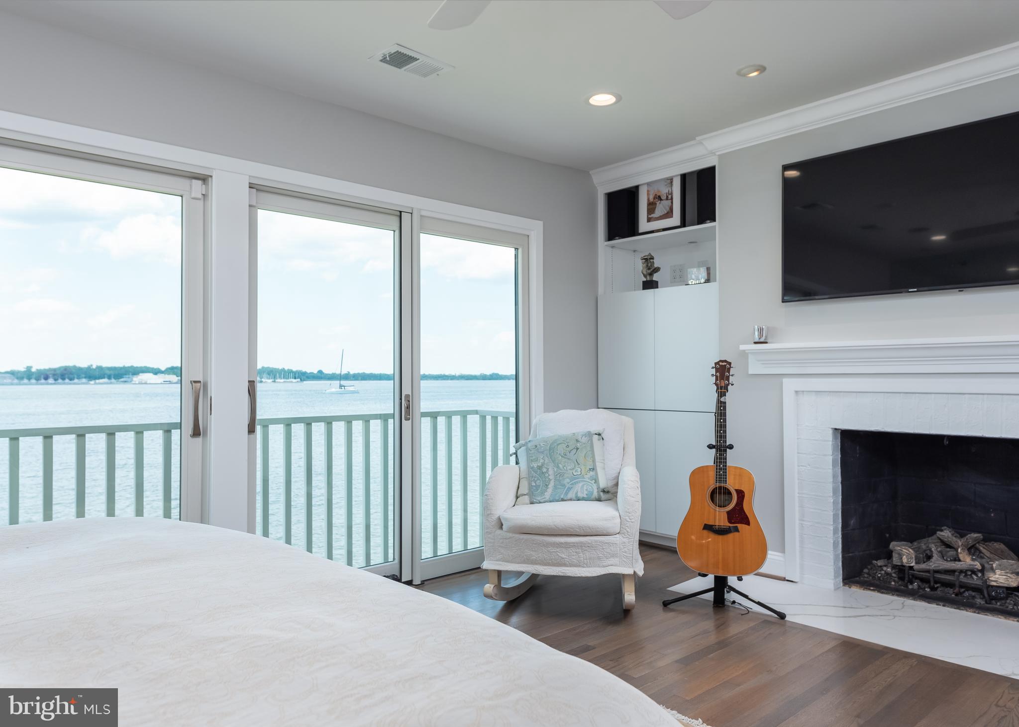 HORN POINT - Residential