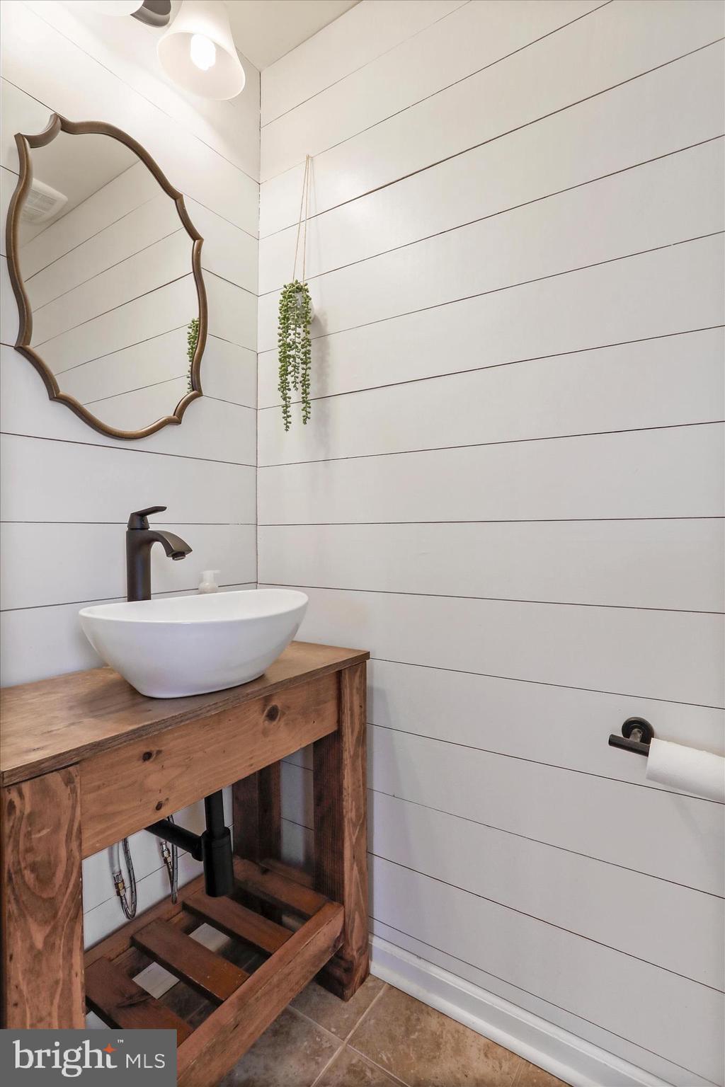 BROOKFIELD ON THE POTOMAC - Residential