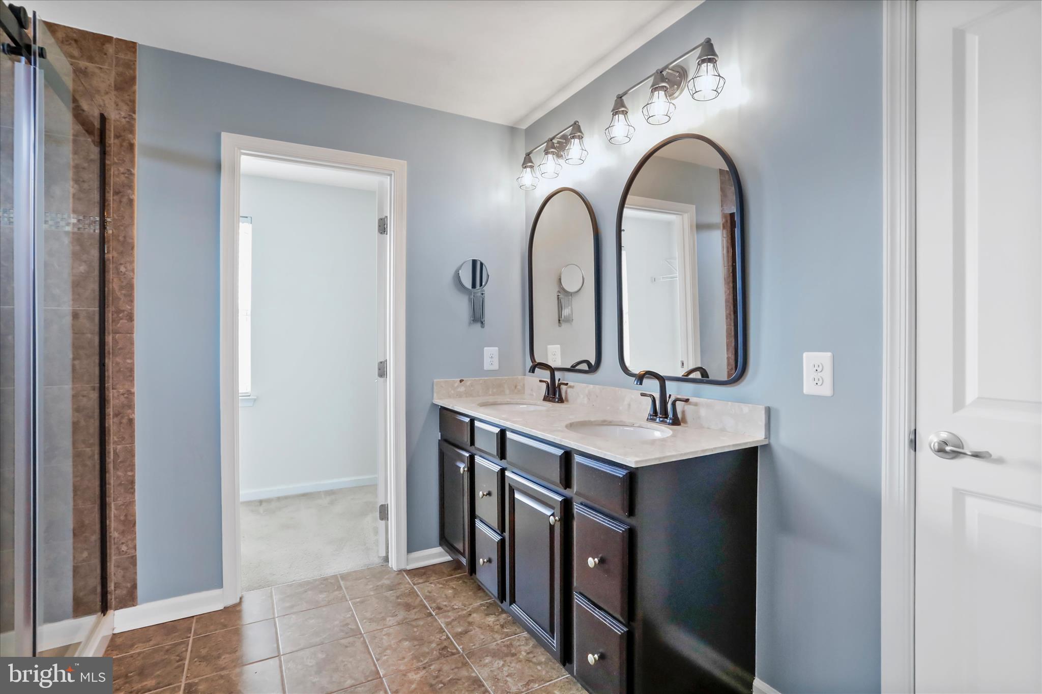 BROOKFIELD ON THE POTOMAC - Residential