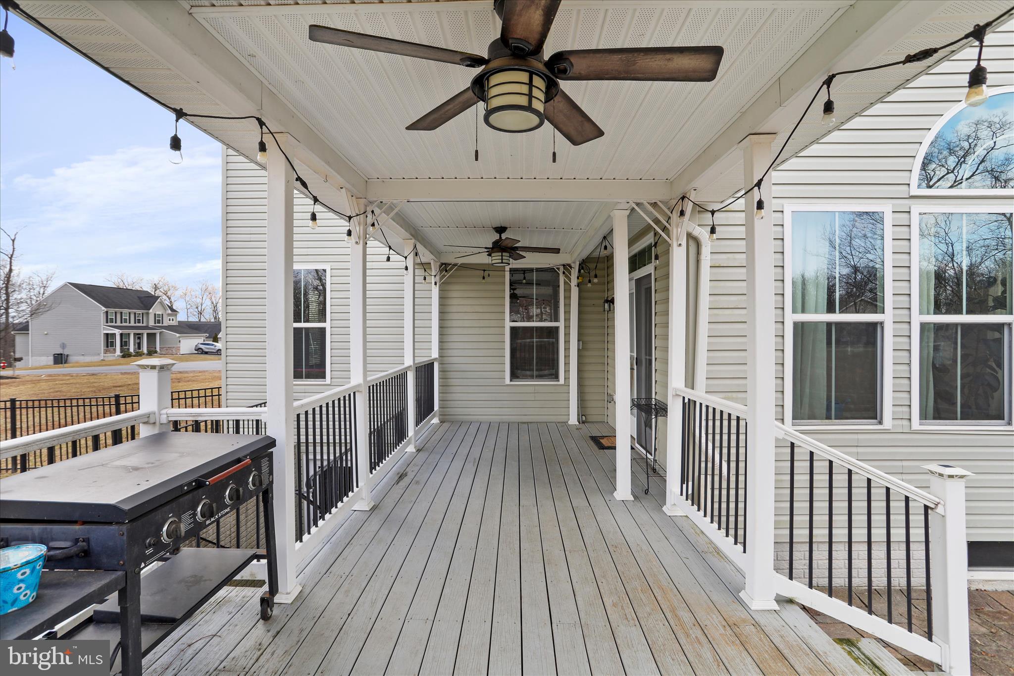 BROOKFIELD ON THE POTOMAC - Residential