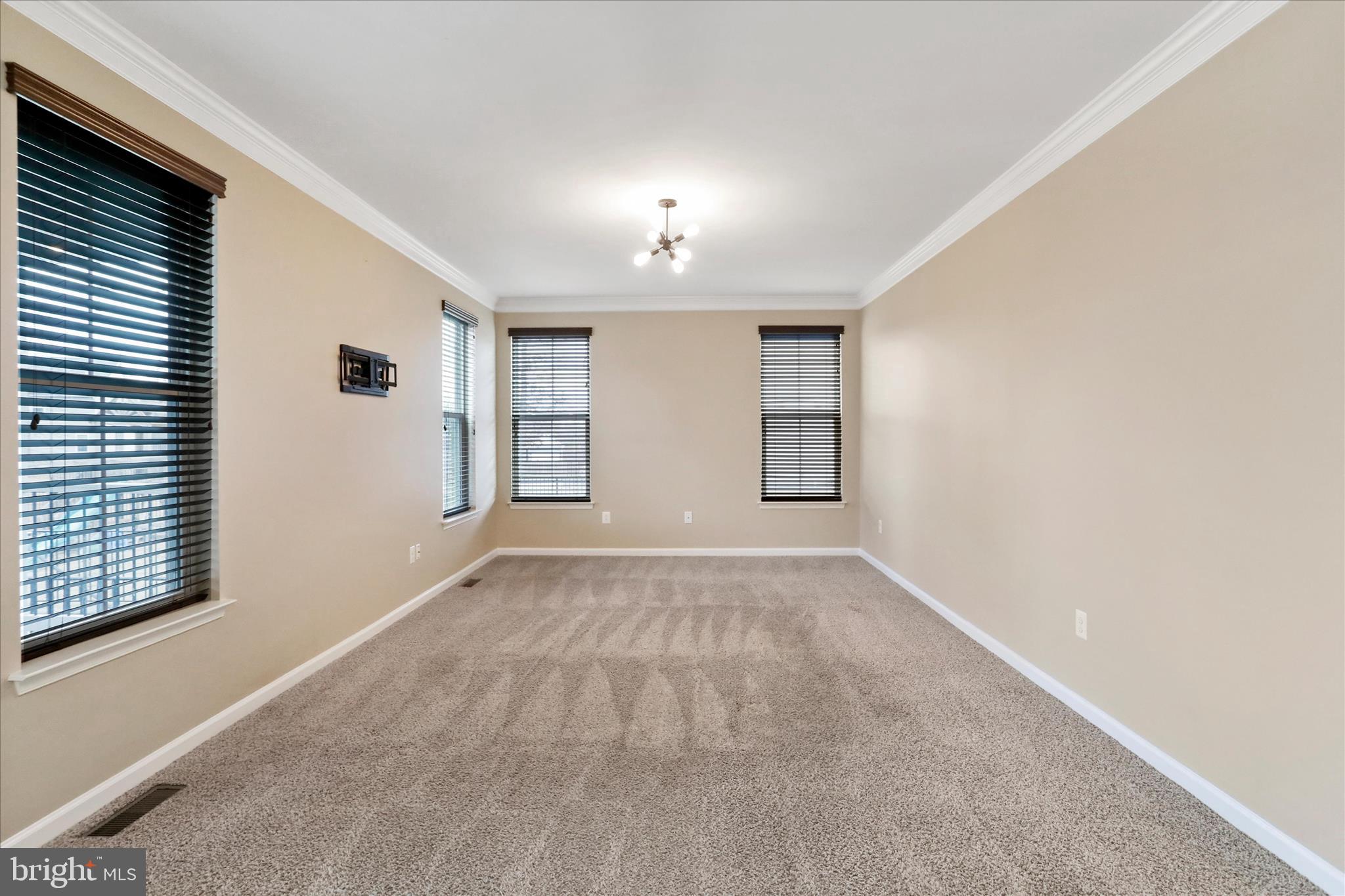 BROOKFIELD ON THE POTOMAC - Residential