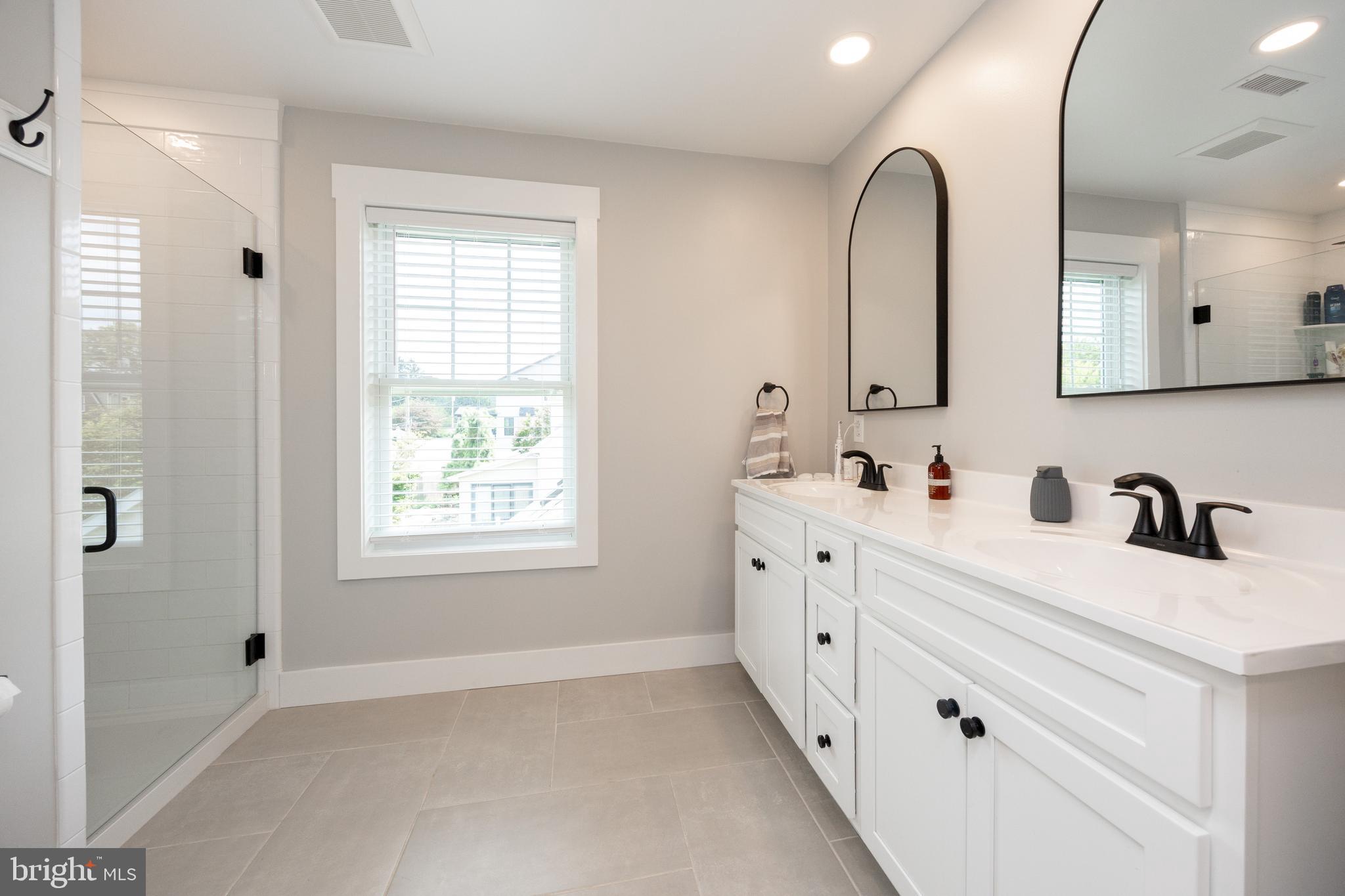 WHITELAND CREST - Residential Lease