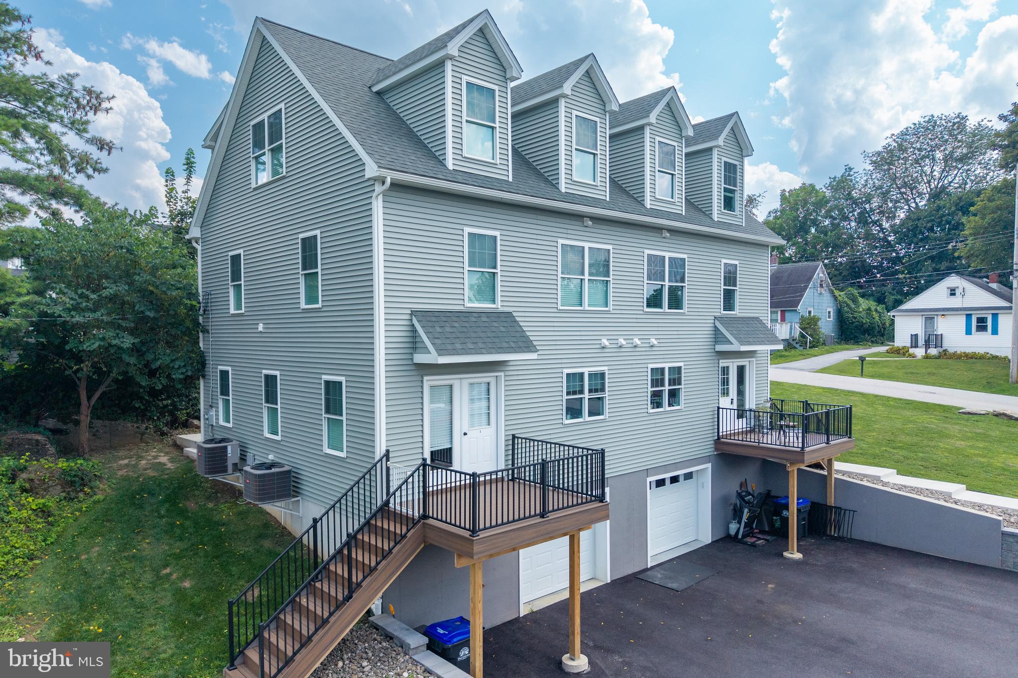 WHITELAND CREST - Residential Lease