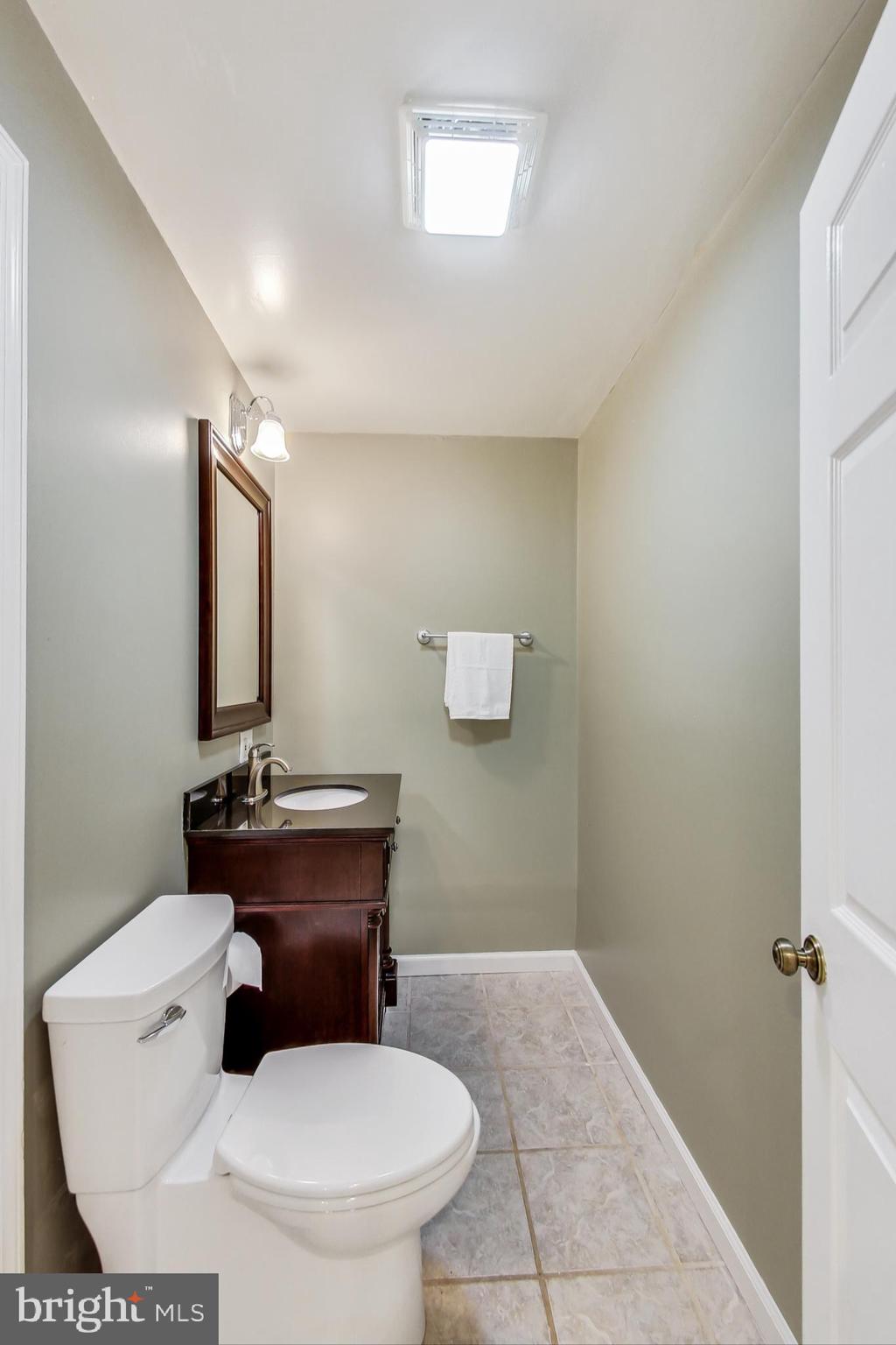 LAKE DEVEREUX - Residential