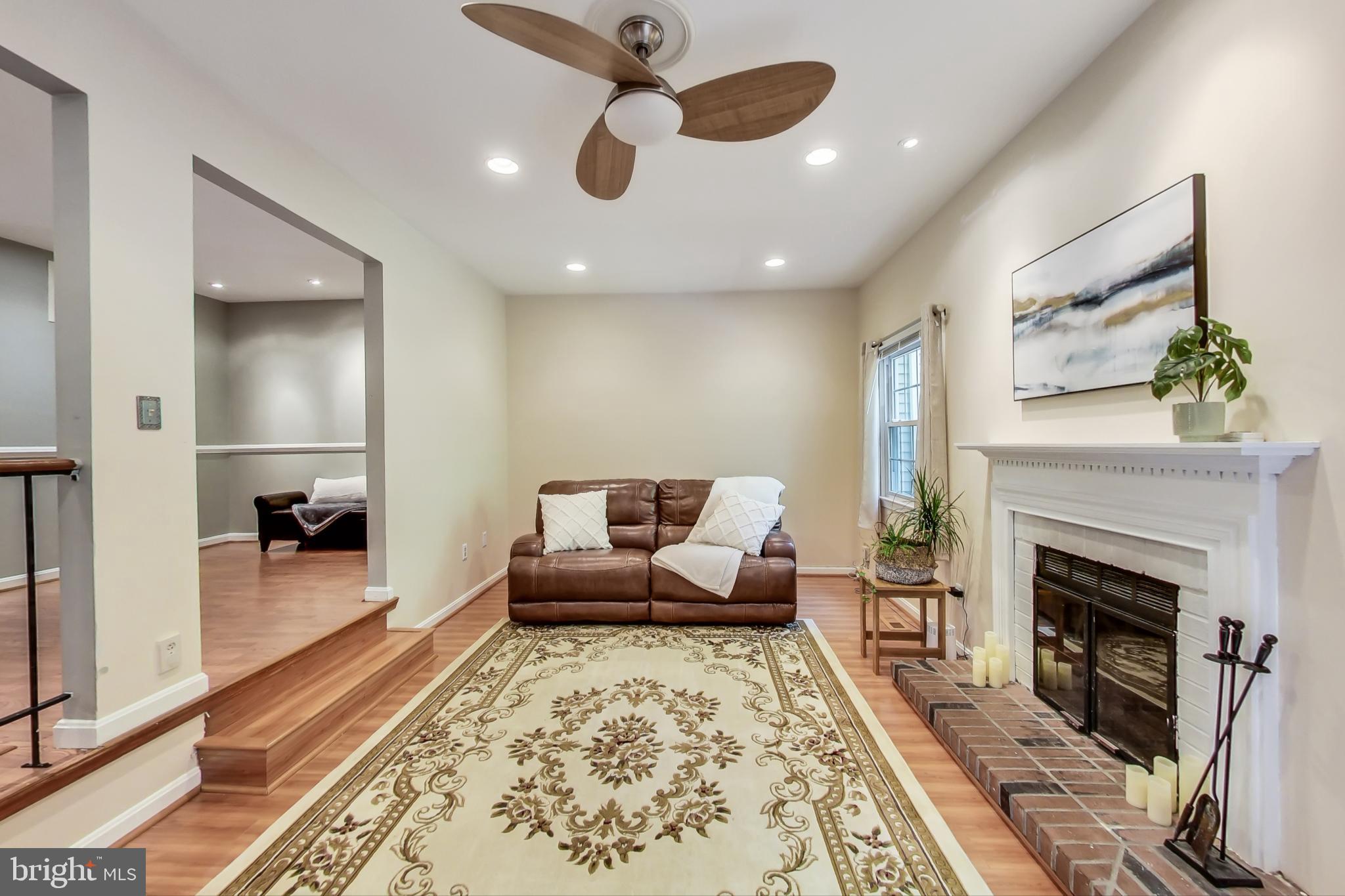 LAKE DEVEREUX - Residential