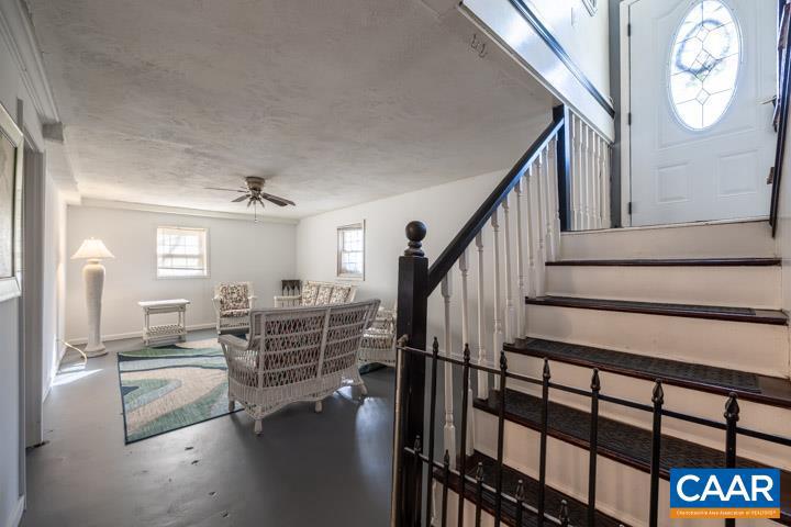 BELMONT - Residential