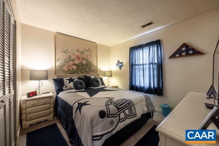 BELMONT - Residential