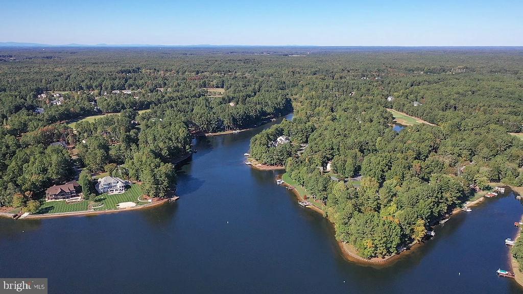 FAWN LAKE - Residential