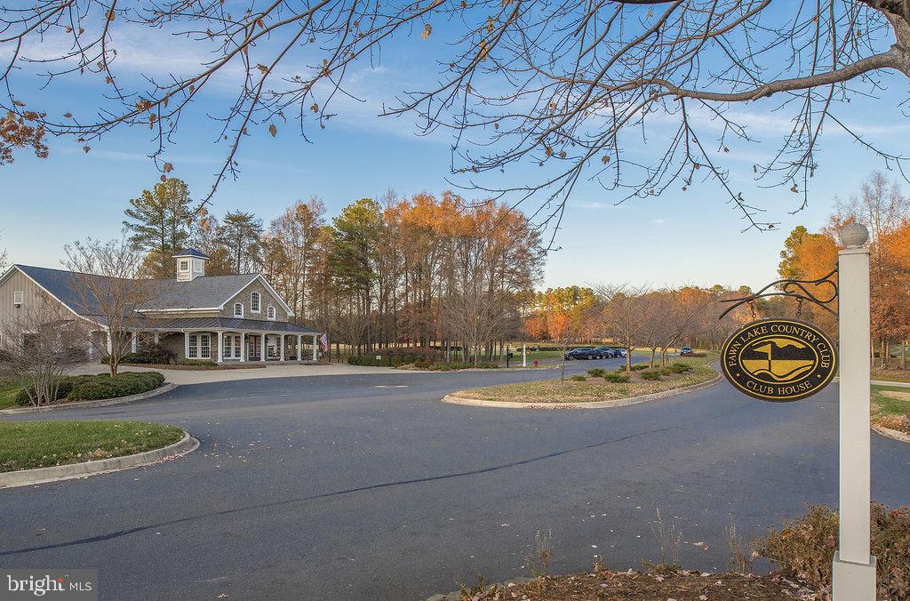 FAWN LAKE - Residential