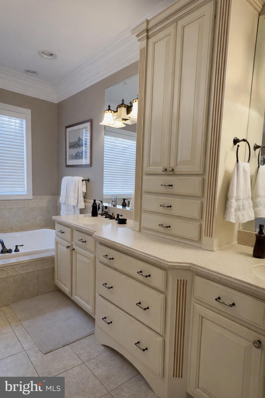 FAWN LAKE - Residential