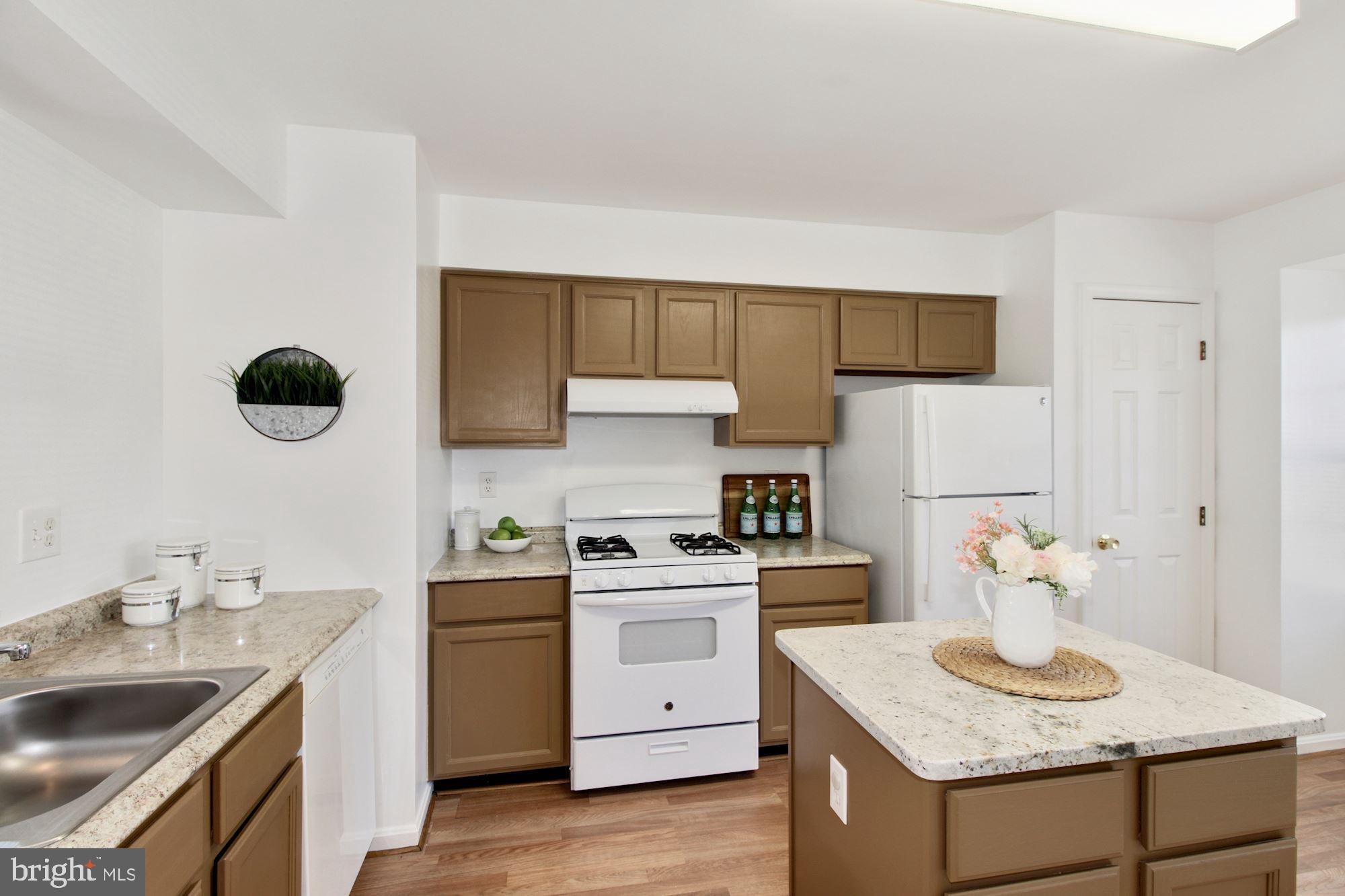 6226 DEEP EARTH LANE