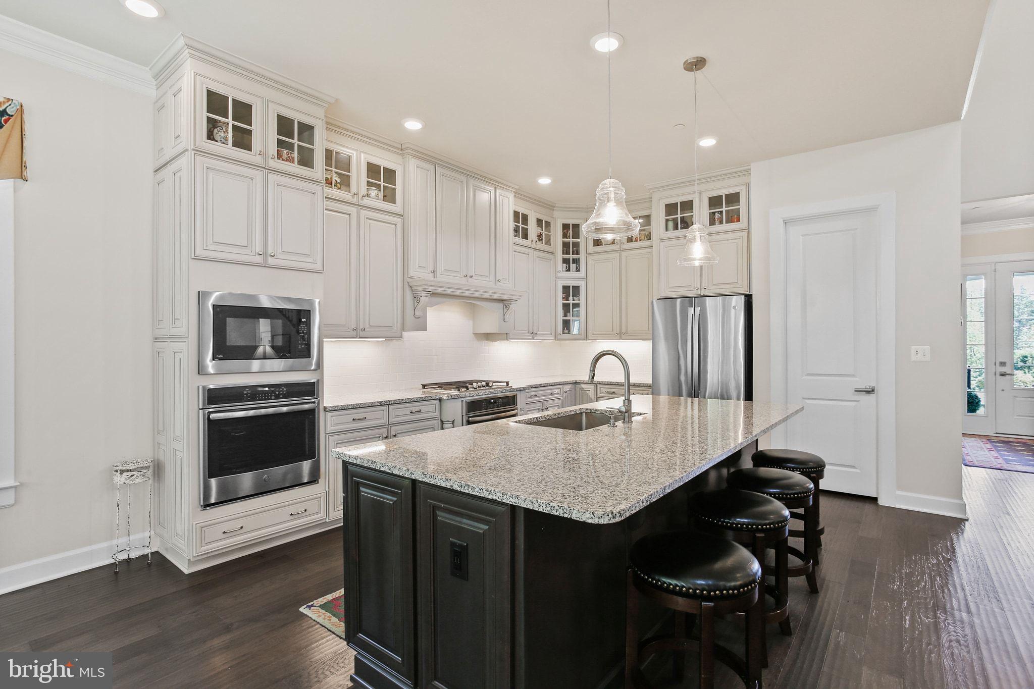 ESTATES AT GREENTREE FARM - Residential