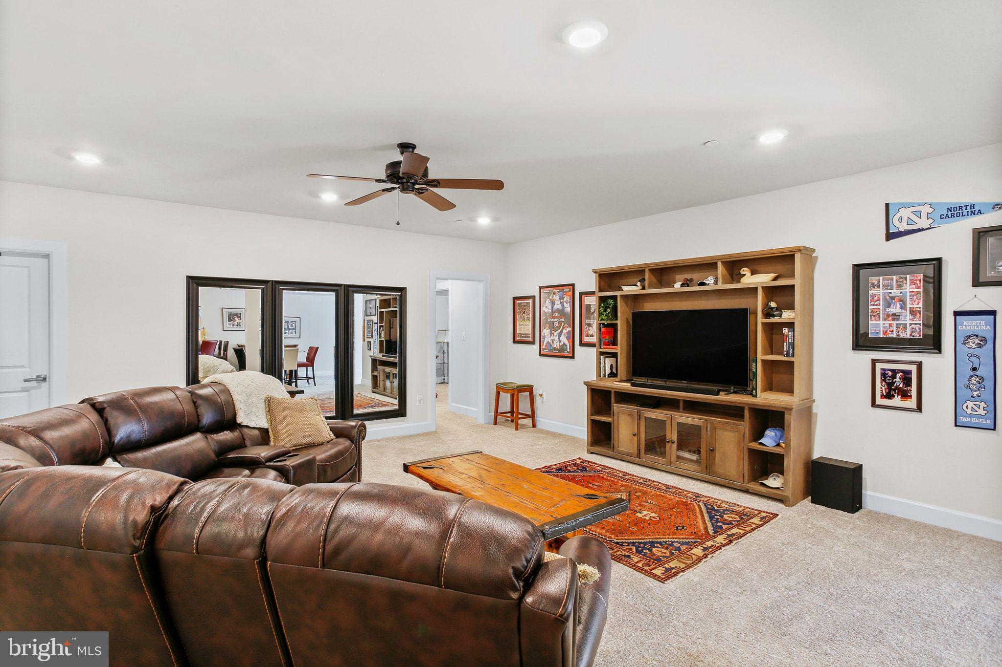 ESTATES AT GREENTREE FARM - Residential