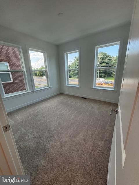 FARMSTEAD DISTRICT - Residential Lease