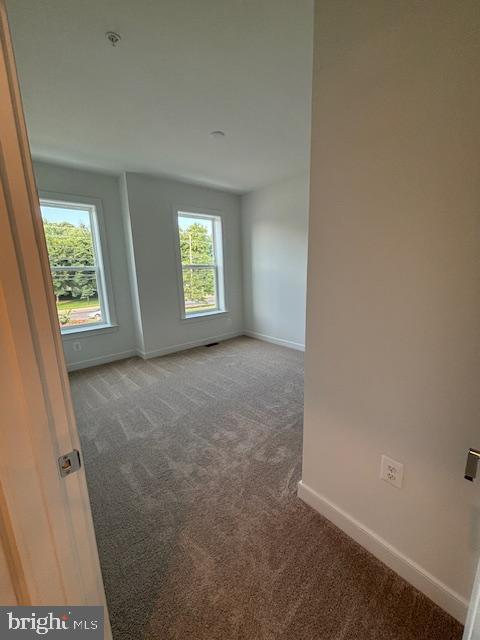 FARMSTEAD DISTRICT - Residential Lease