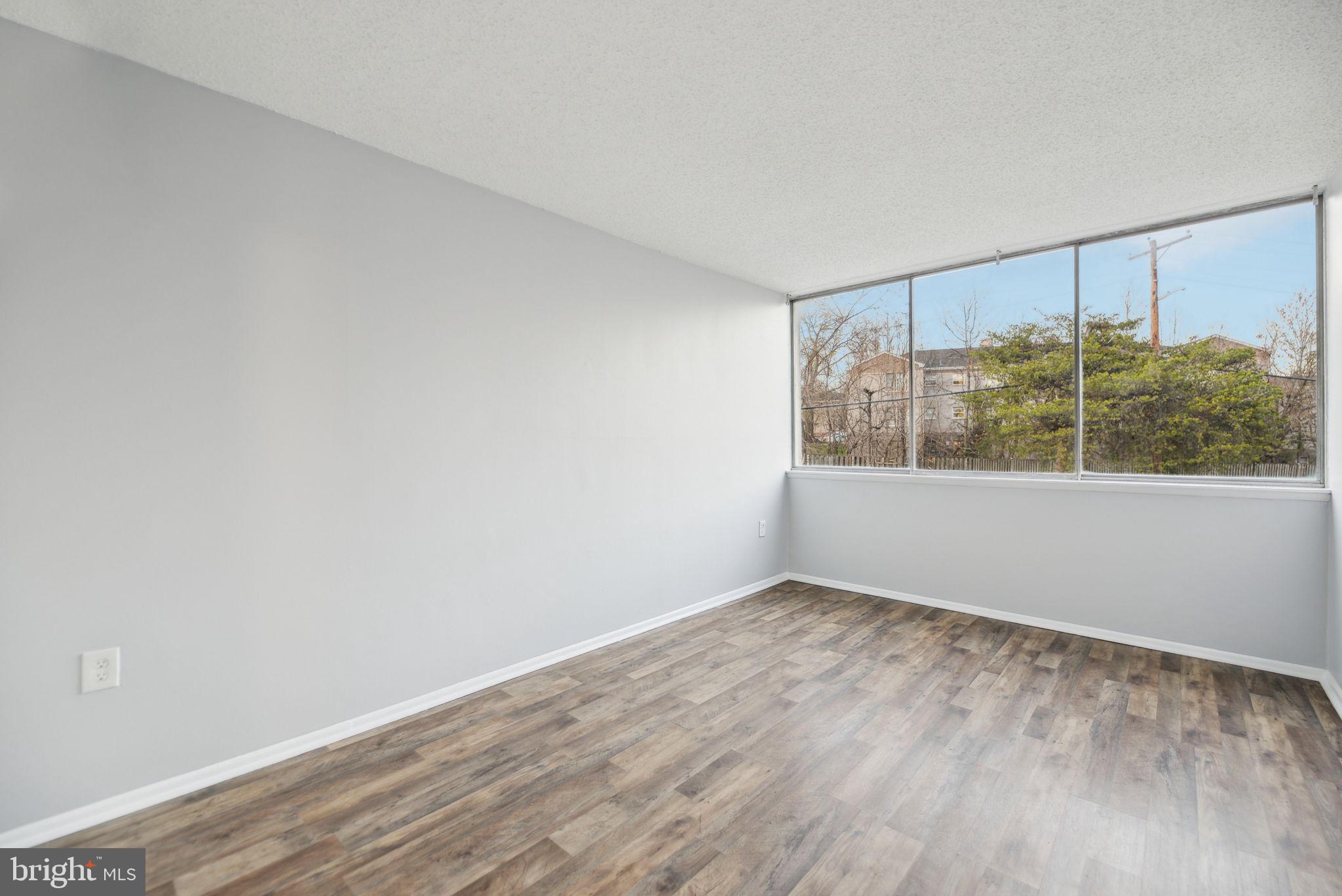 PRESIDENTIAL PARK - Residential