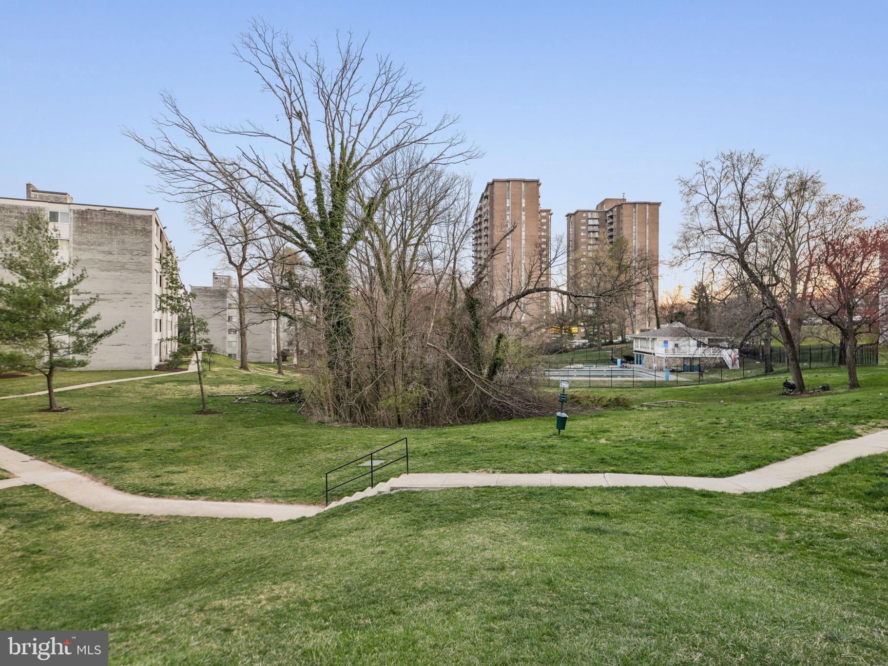 PRESIDENTIAL PARK - Residential