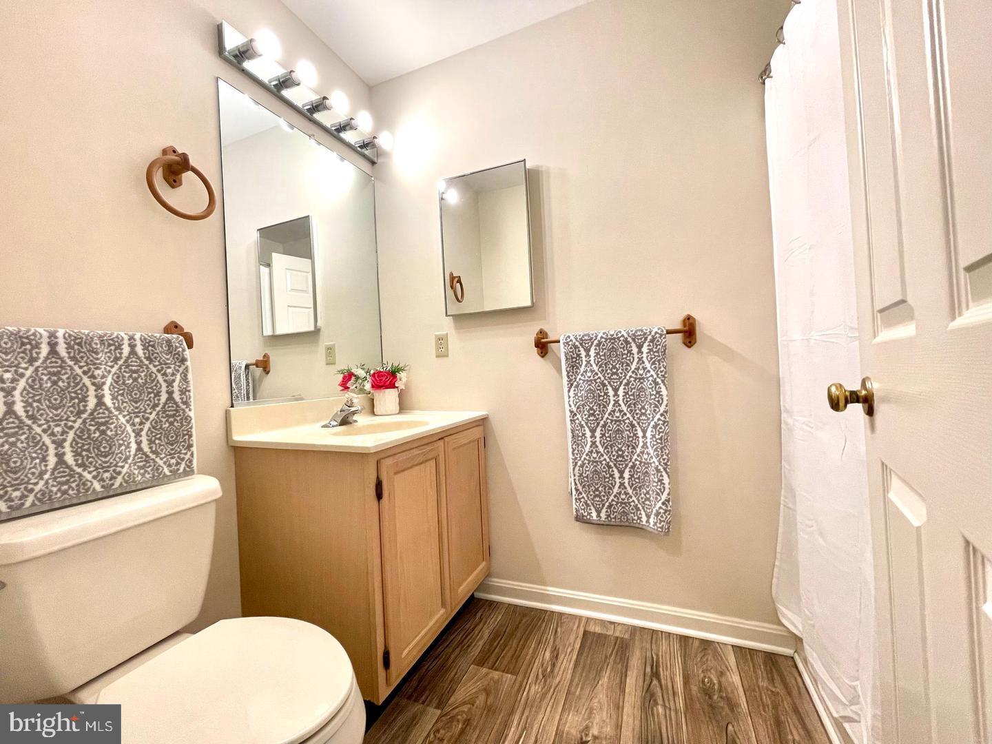 BRIDGE POINTE TOWNHOUSES - Residential Lease