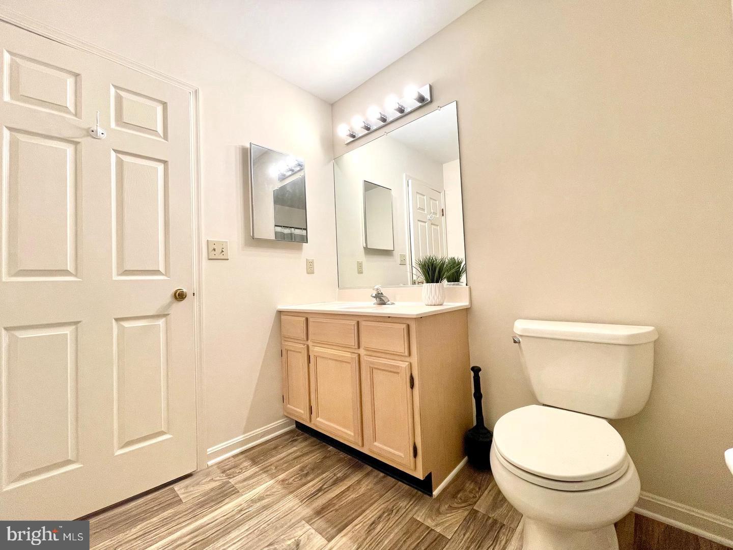 BRIDGE POINTE TOWNHOUSES - Residential Lease