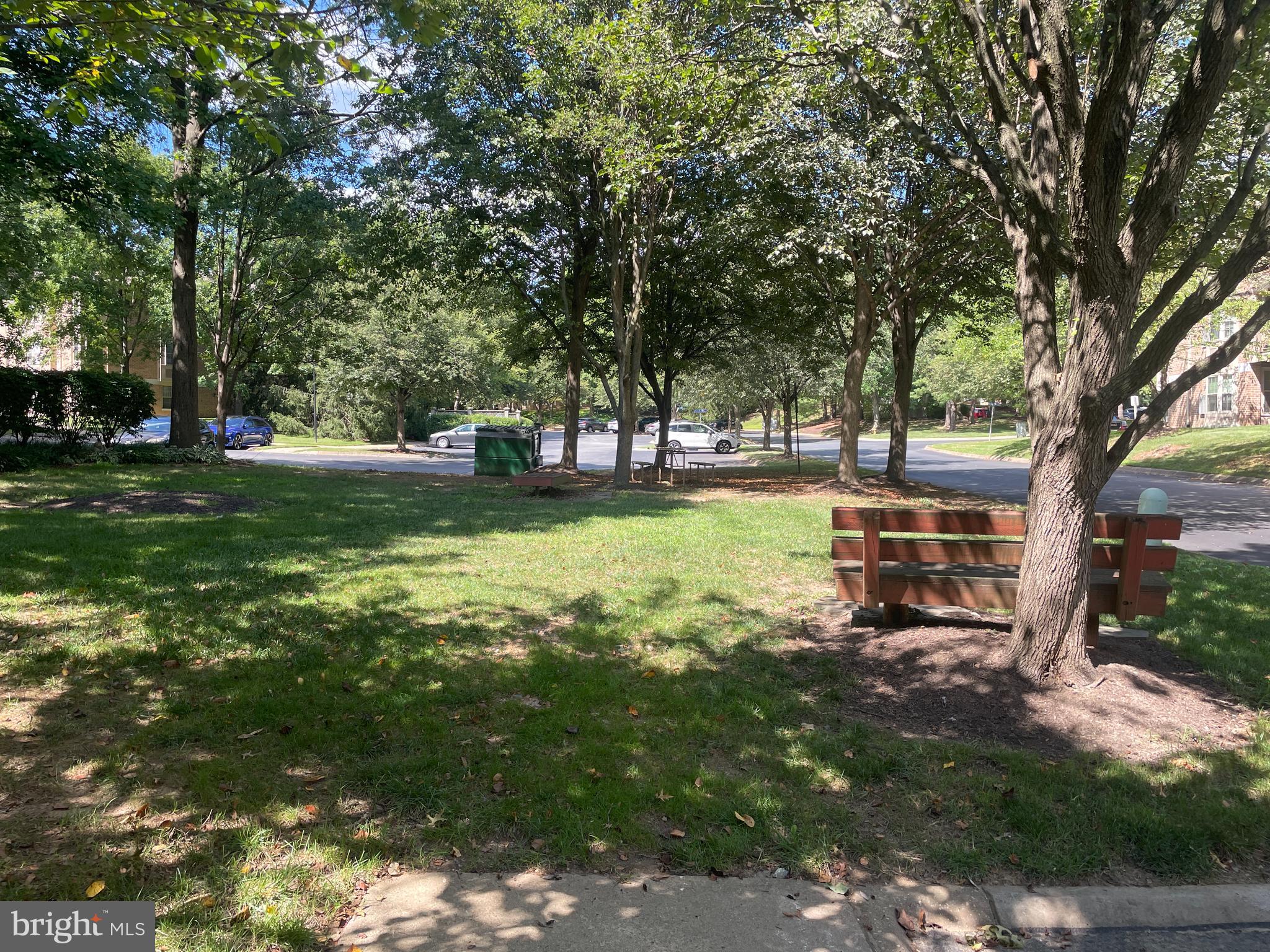 THE POINTE - Residential