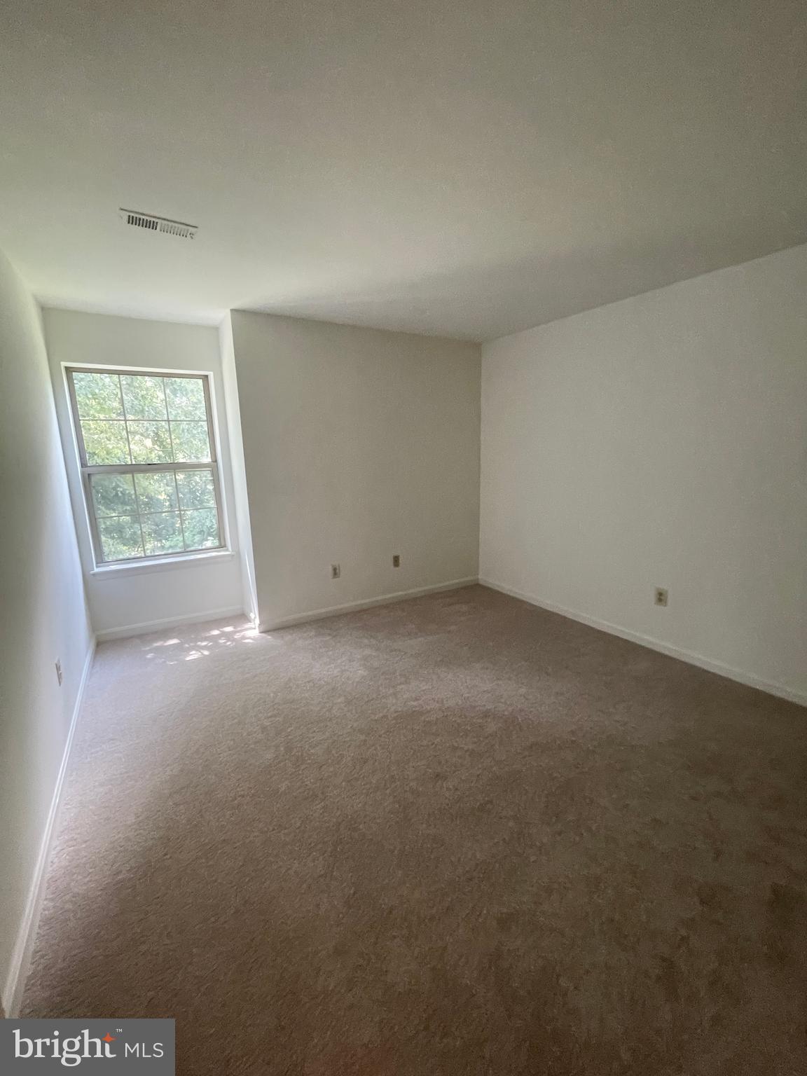 THE POINTE - Residential