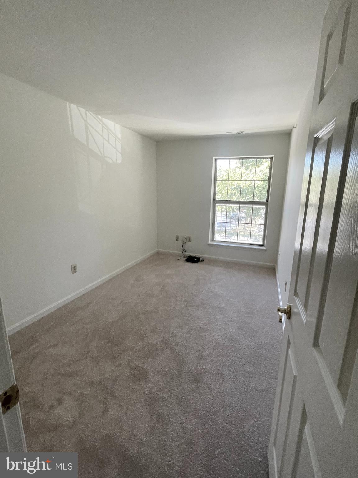 THE POINTE - Residential