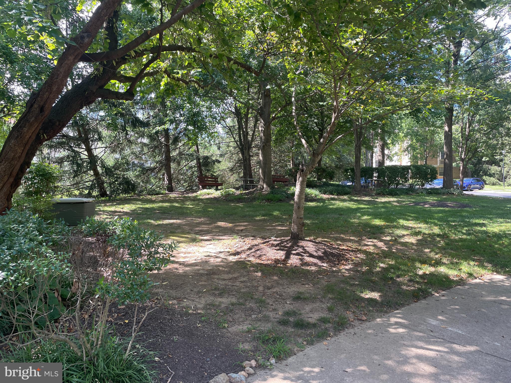 THE POINTE - Residential