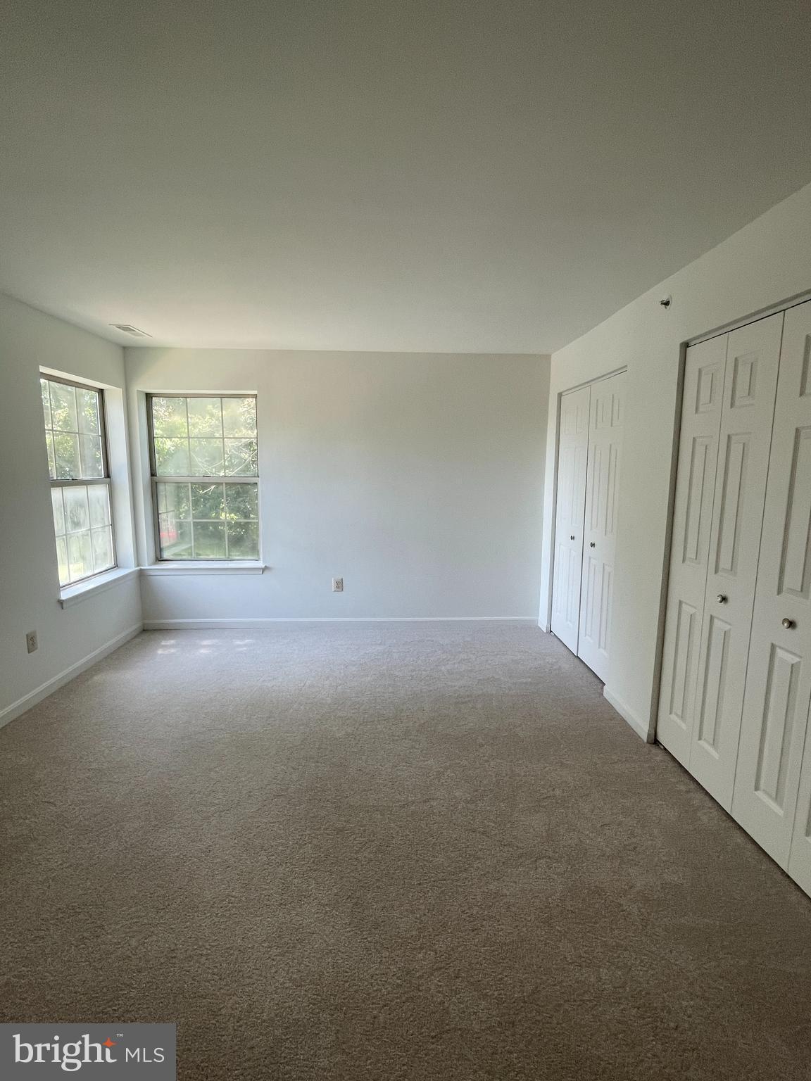 THE POINTE - Residential