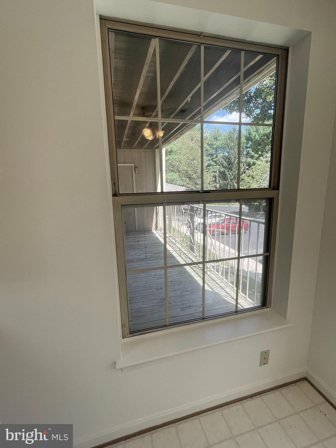 THE POINTE - Residential