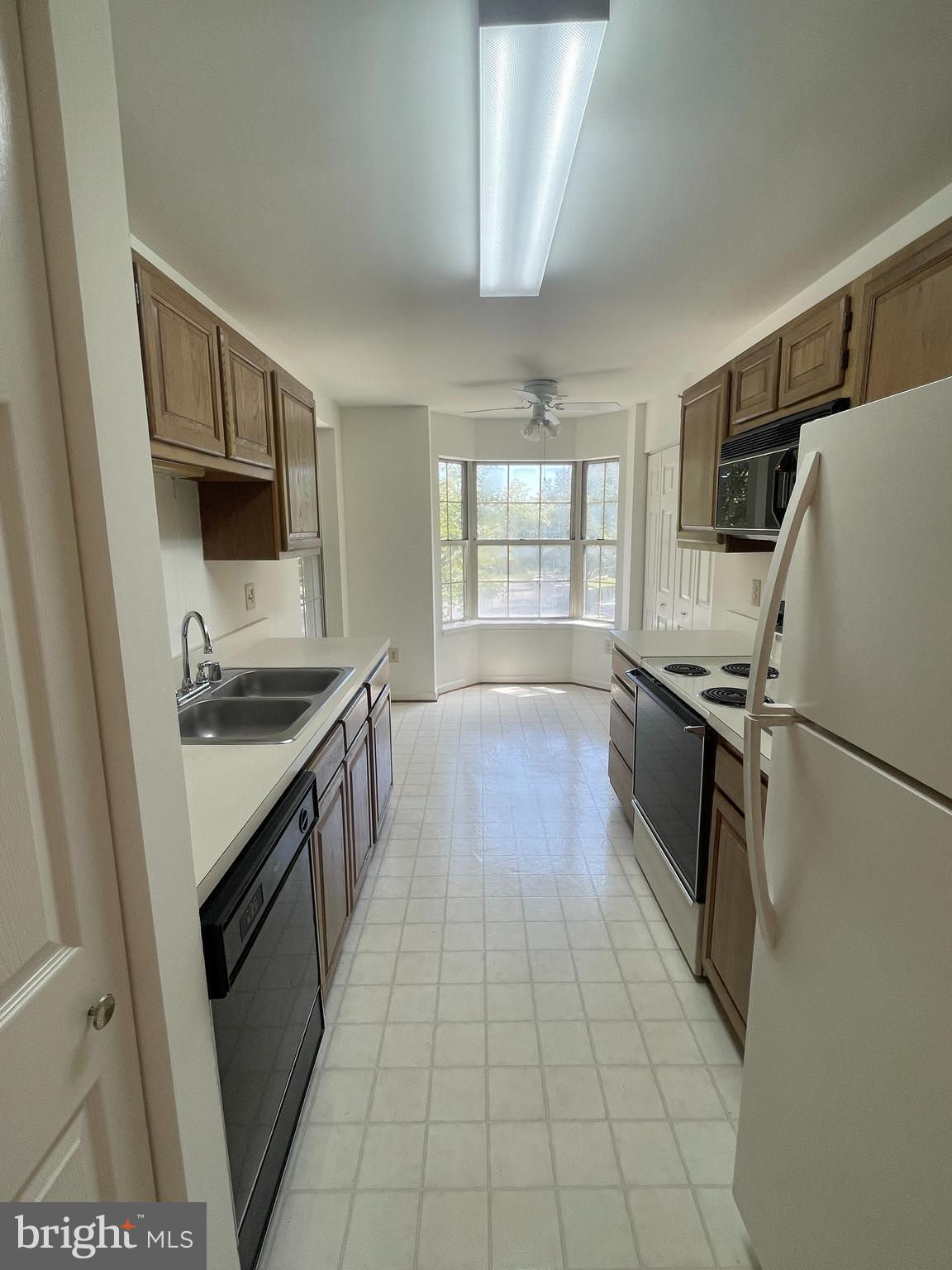 THE POINTE - Residential