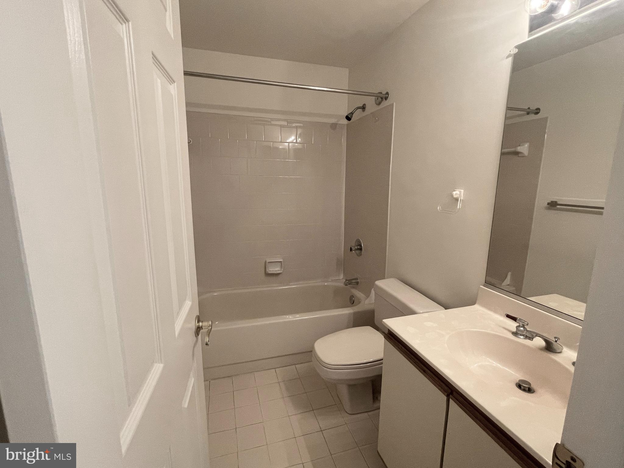 THE POINTE - Residential