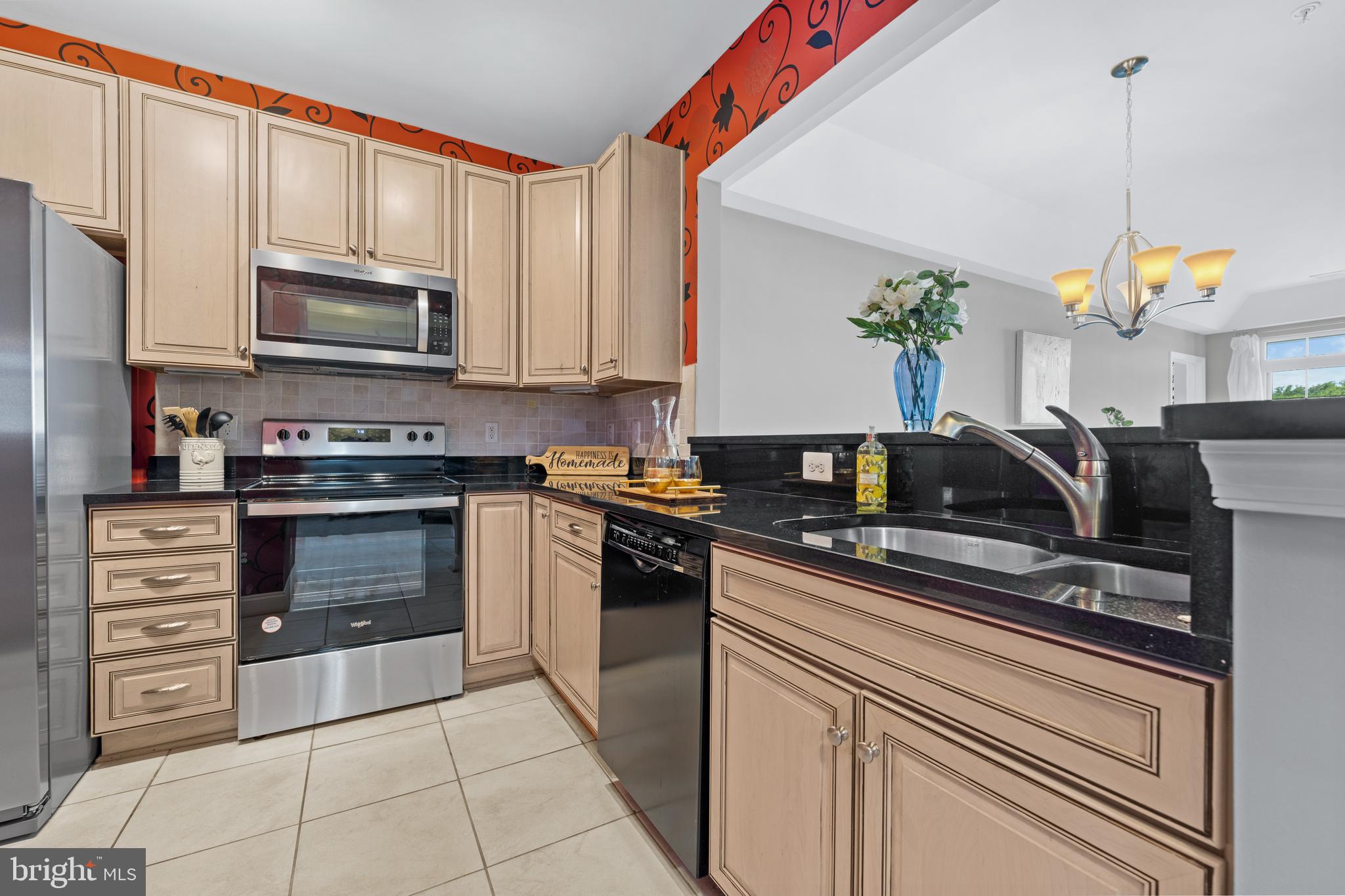 HIGHLANDS AT QUARRY LAKE - Residential