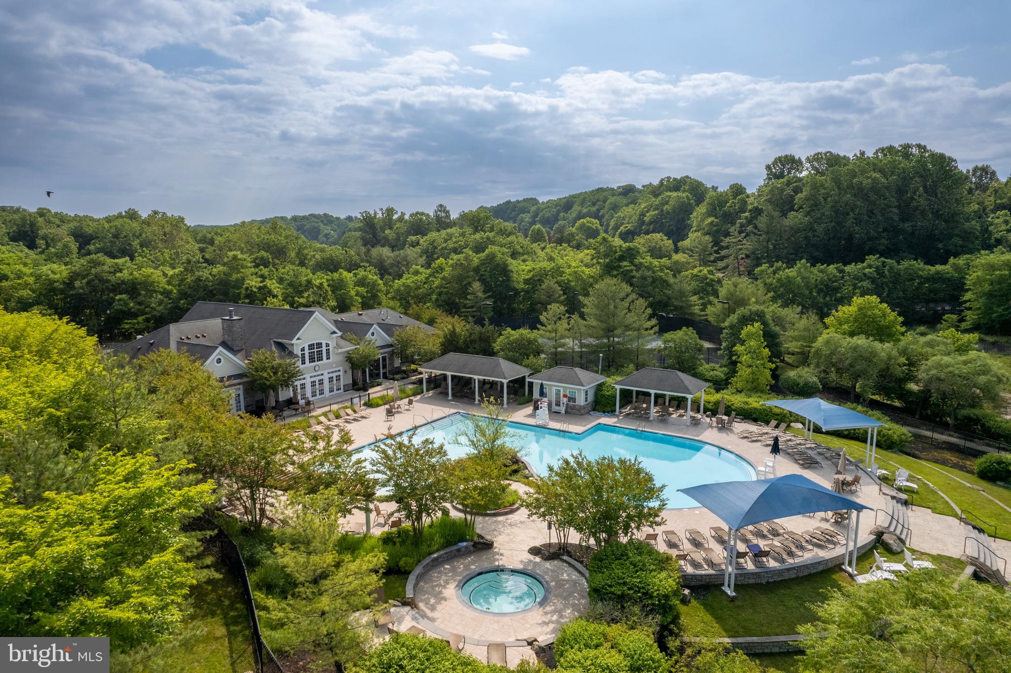 HIGHLANDS AT QUARRY LAKE - Residential