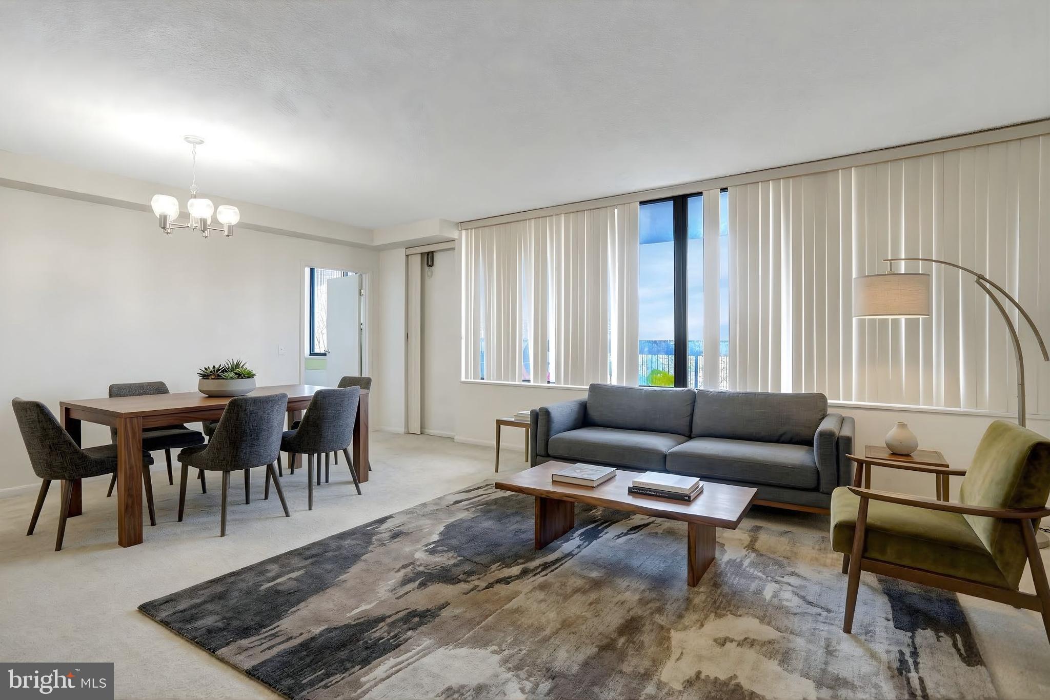 SKYLINE PLAZA - Residential