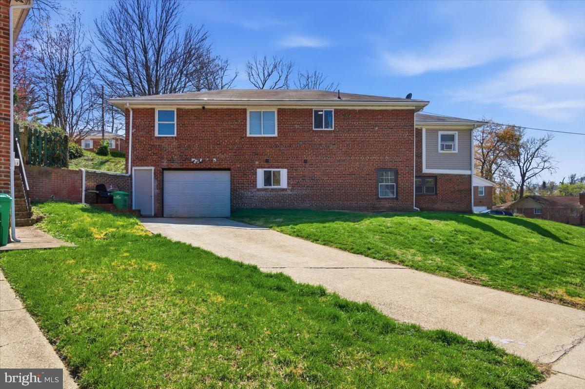 HILLCREST GARDENS - Residential