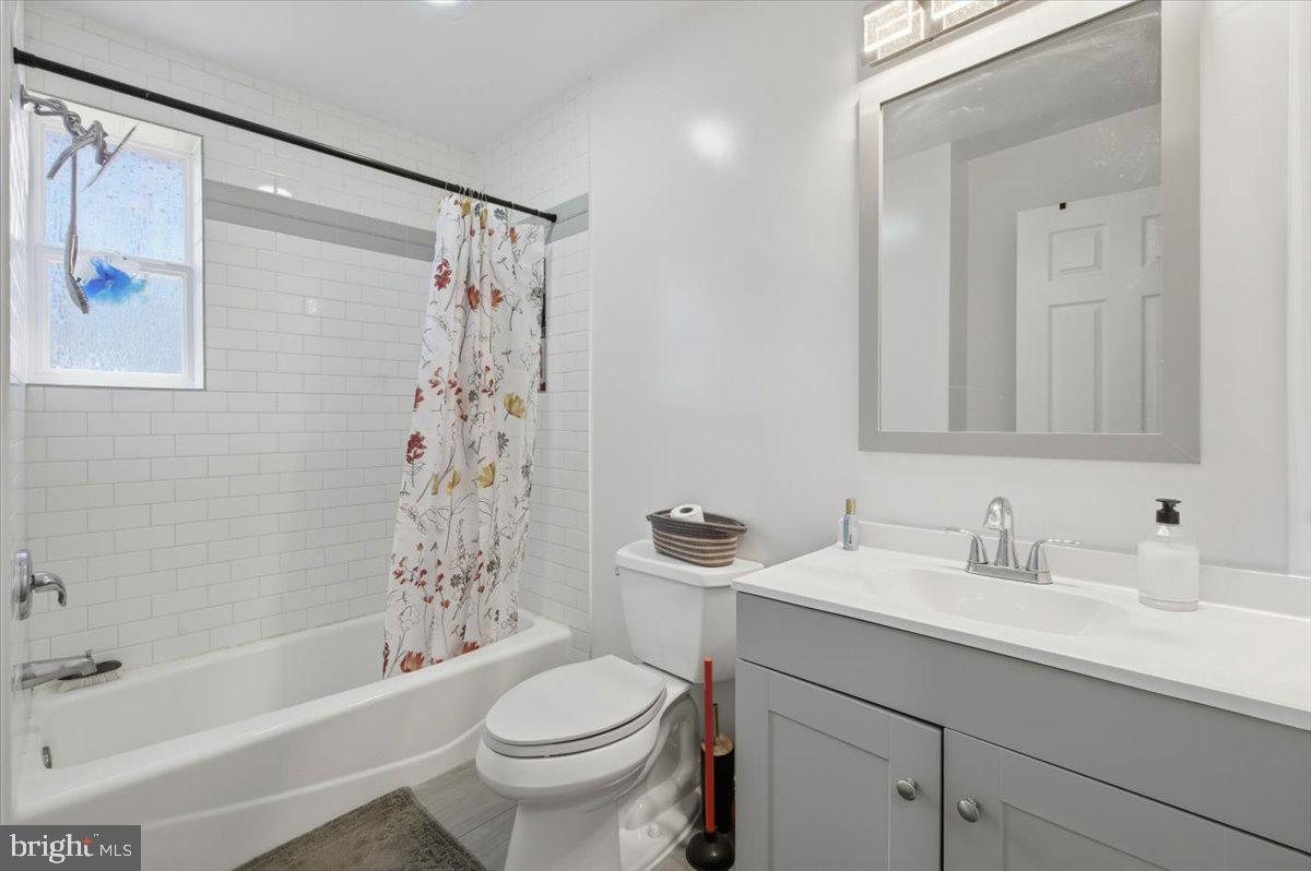 HILLCREST GARDENS - Residential