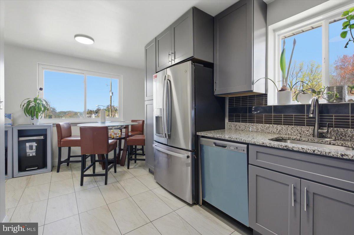 HILLCREST GARDENS - Residential