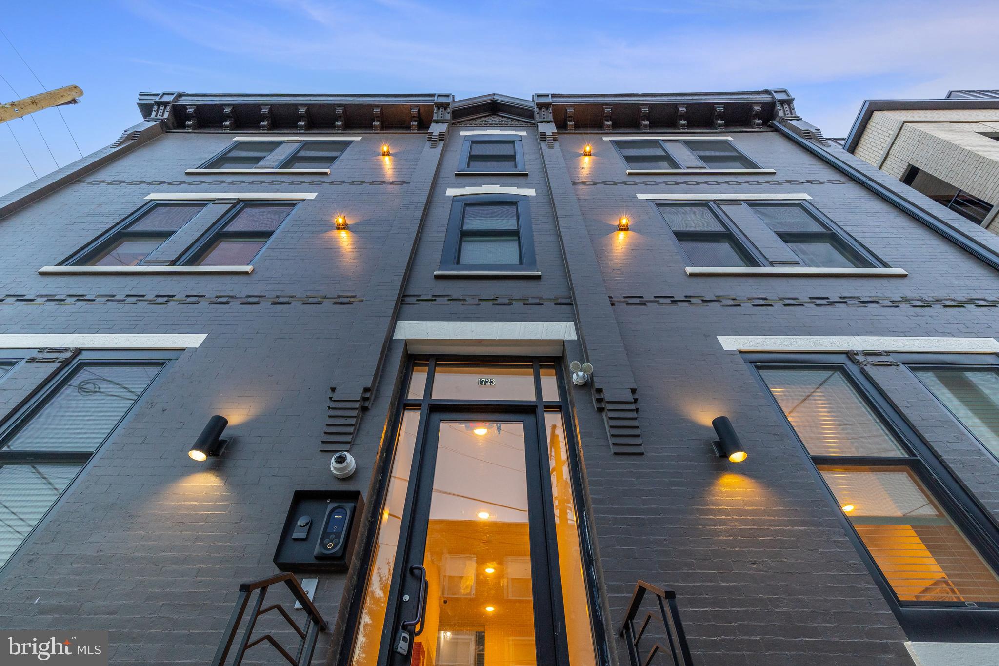 FAIRMOUNT - Residential