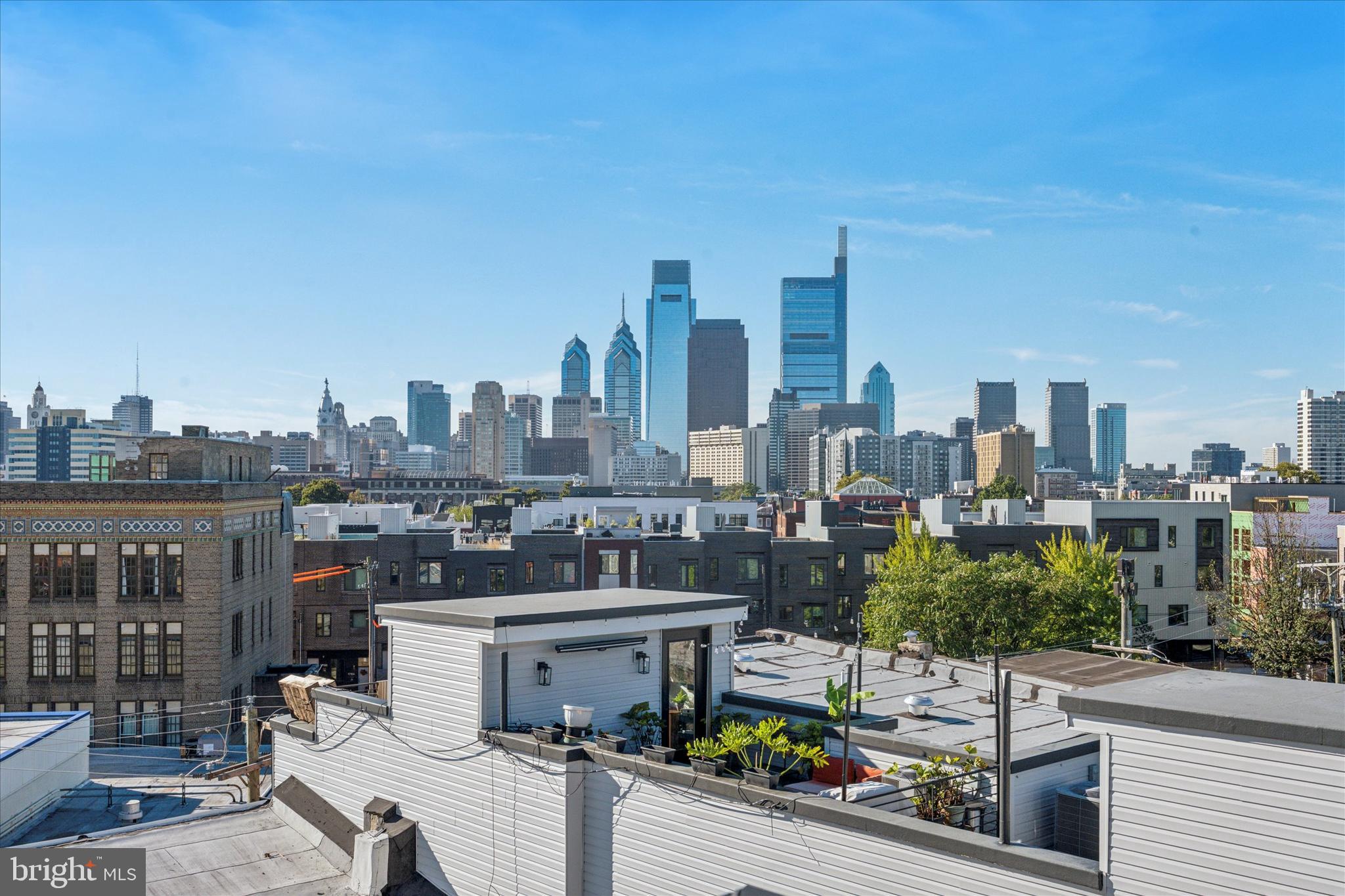 FAIRMOUNT - Residential